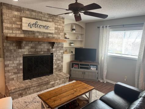 2199 Schoolmaster Drive Chaska MN 55318