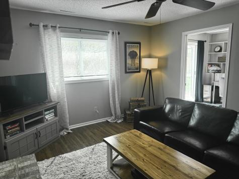 2199 Schoolmaster Drive Chaska MN 55318