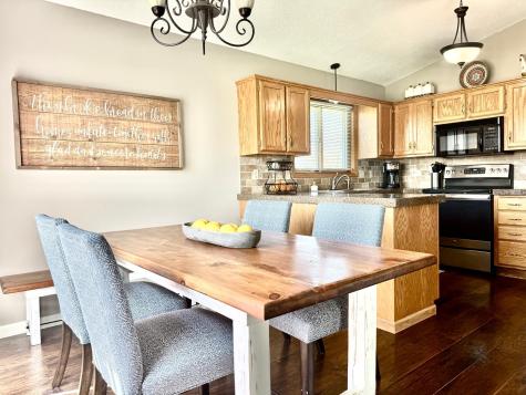 2199 Schoolmaster Drive Chaska MN 55318