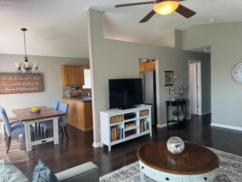 2199 Schoolmaster Drive Chaska MN 55318