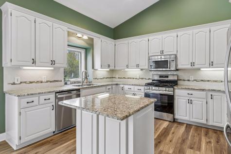 11877 Cottonwood Street NW Coon Rapids MN 55448