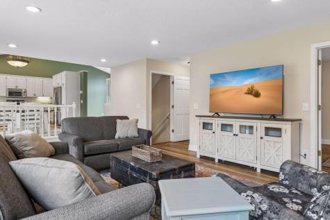 11877 Cottonwood Street NW Coon Rapids MN 55448