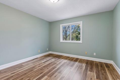 11877 Cottonwood Street NW Coon Rapids MN 55448