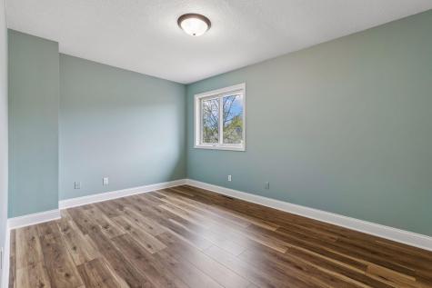 11877 Cottonwood Street NW Coon Rapids MN 55448