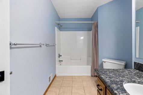 11877 Cottonwood Street NW Coon Rapids MN 55448