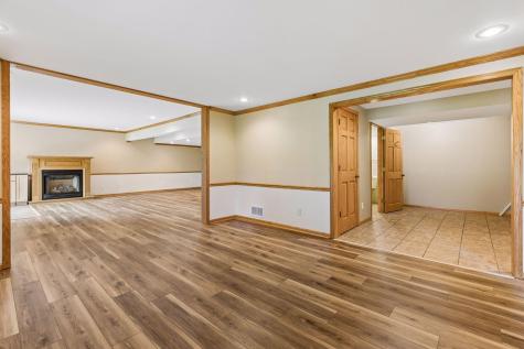 11877 Cottonwood Street NW Coon Rapids MN 55448