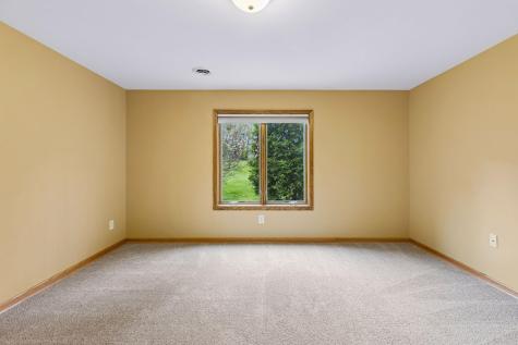 11877 Cottonwood Street NW Coon Rapids MN 55448