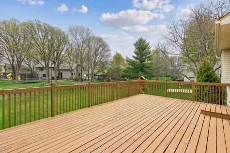 11877 Cottonwood Street NW Coon Rapids MN 55448
