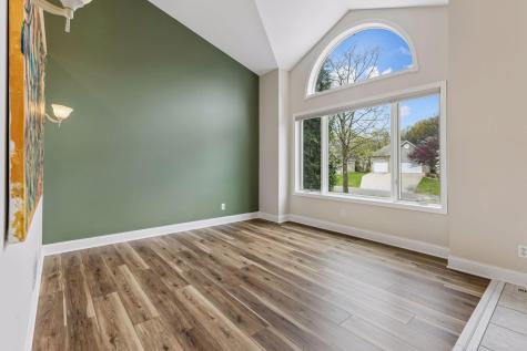 11877 Cottonwood Street NW Coon Rapids MN 55448
