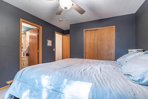 1727 S Mill Street Fergus Falls MN 56537