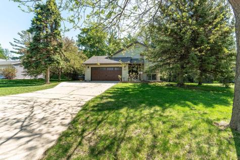 1727 S Mill Street Fergus Falls MN 56537