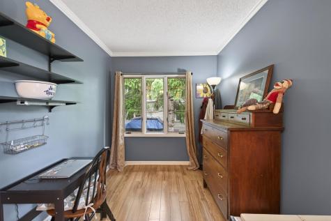 944 Mahtomedi Avenue Mahtomedi MN 55115