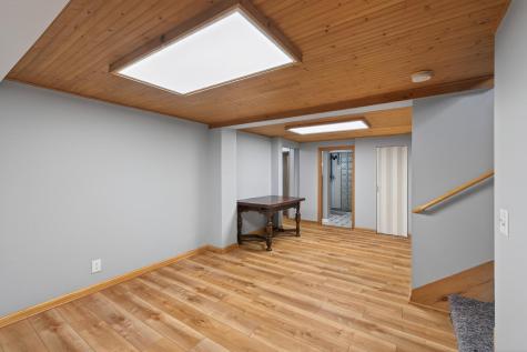 944 Mahtomedi Avenue Mahtomedi MN 55115