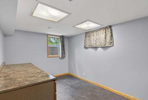 944 Mahtomedi Avenue Mahtomedi MN 55115