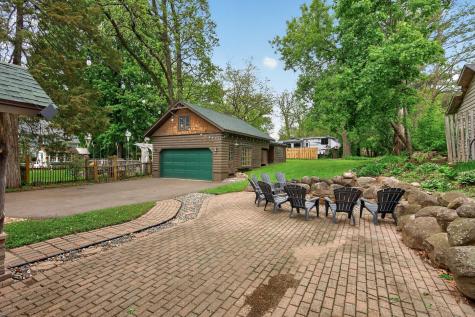 944 Mahtomedi Avenue Mahtomedi MN 55115