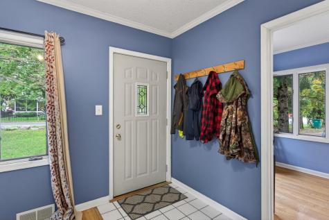 944 Mahtomedi Avenue Mahtomedi MN 55115