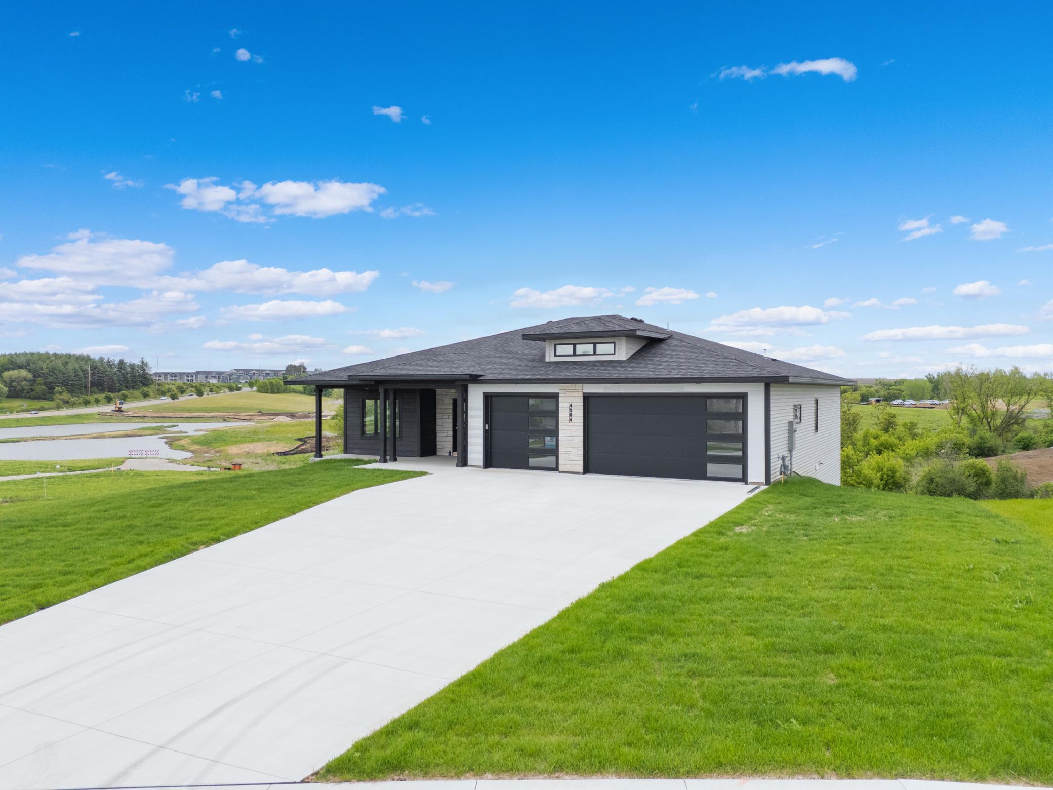 4904 Noble Drive NW Rochester MN 55901
