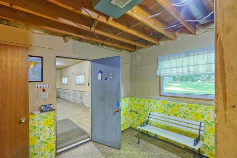 412 Westgate Drive Winsted MN 55395