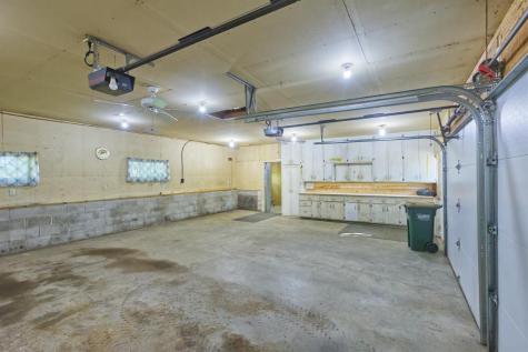412 Westgate Drive Winsted MN 55395