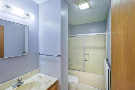 412 Westgate Drive Winsted MN 55395