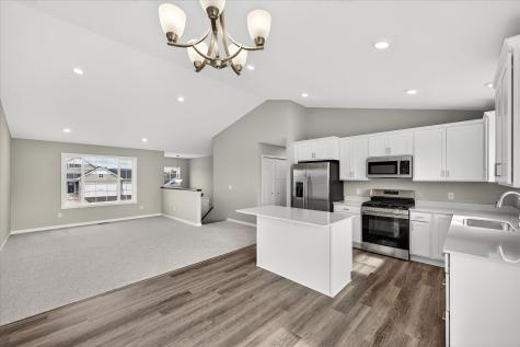 1006 Brandenburg Circle Waverly MN 55390