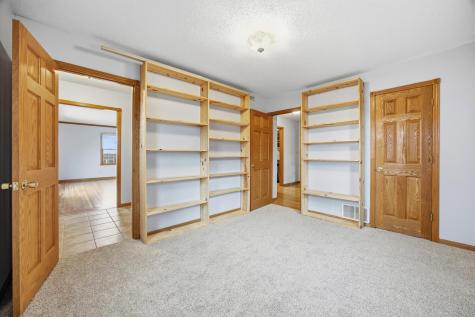 20482 28th Avenue N Hawley MN 56549