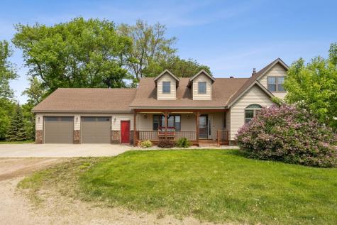20482 28th Avenue N Hawley MN 56549