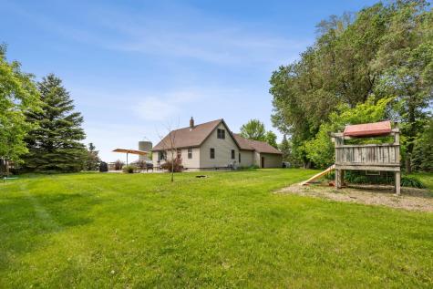 20482 28th Avenue N Hawley MN 56549