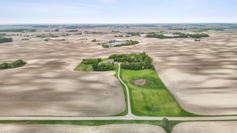 20482 28th Avenue N Hawley MN 56549