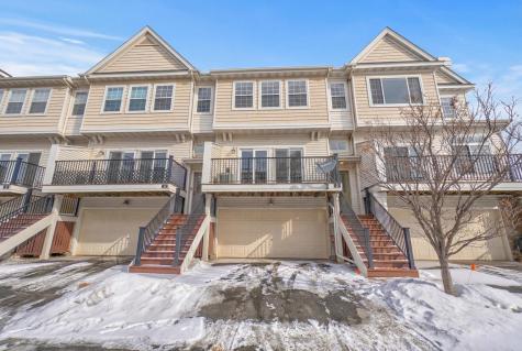4333 Victor Path Hugo MN 55038