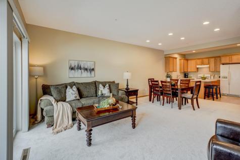 4333 Victor Path Hugo MN 55038