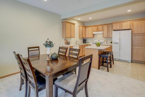 4333 Victor Path Hugo MN 55038