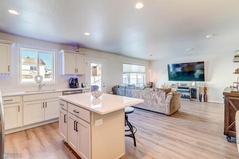 1258 Rachel Drive W West Fargo ND 58078
