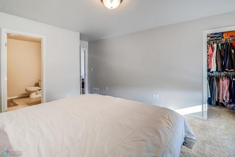 1258 Rachel Drive W West Fargo ND 58078