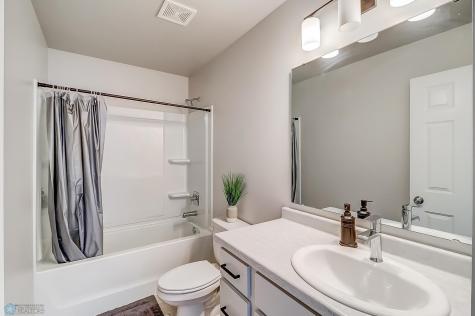1258 Rachel Drive W West Fargo ND 58078