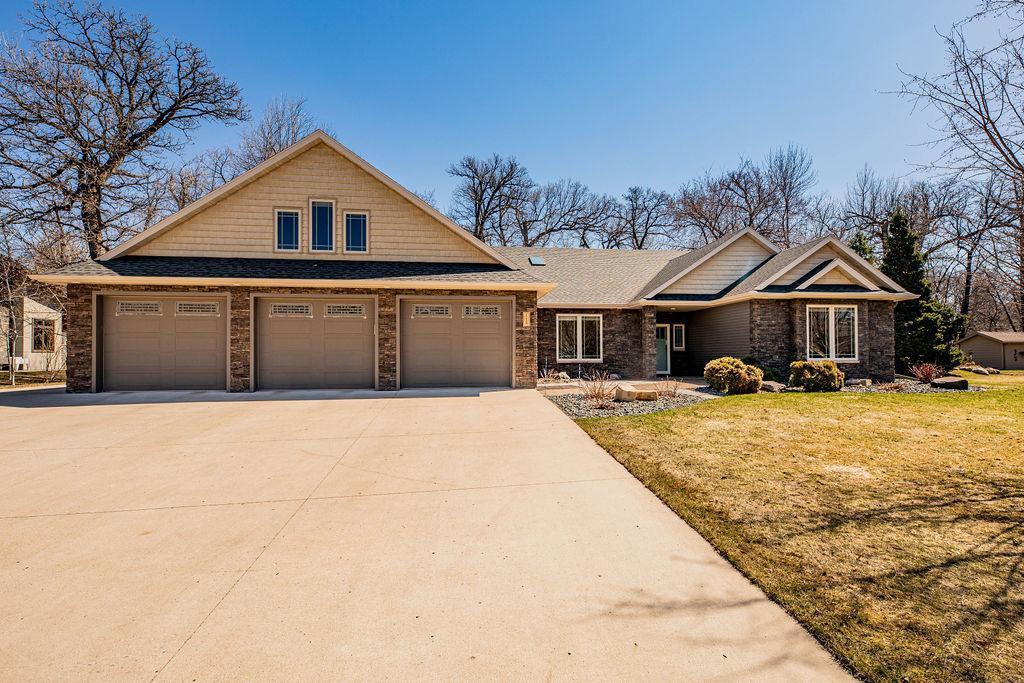 118 W Beaton Drive West Fargo ND 58078