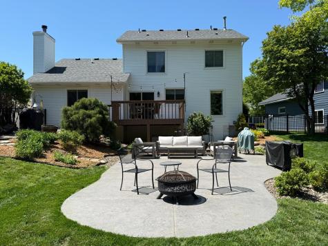 1195 Silverwood Road Woodbury MN 55125