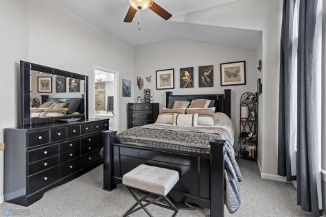 503 33rd Way E West Fargo ND 58078