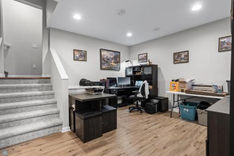 503 33rd Way E West Fargo ND 58078