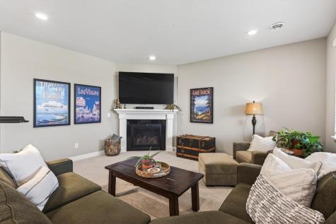 4795 Copper Circle Woodbury MN 55125