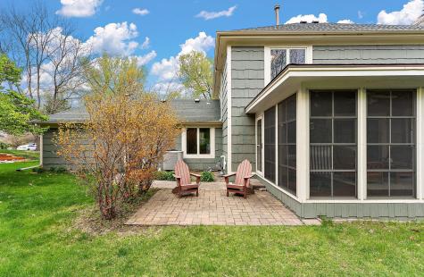 8053 Galway Road Woodbury MN 55125