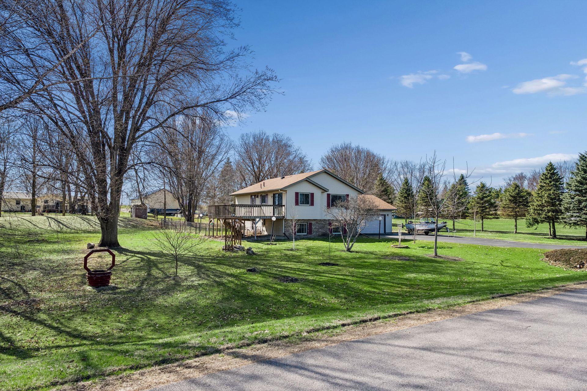 32185 Terry Road Avon MN 56310