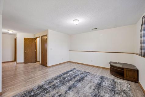 32185 Terry Road Avon MN 56310