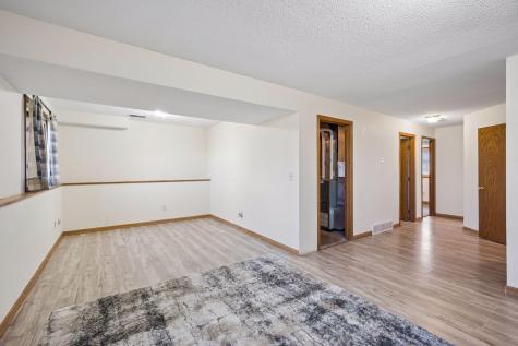 32185 Terry Road Avon MN 56310