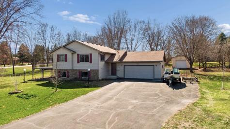 32185 Terry Road Avon MN 56310