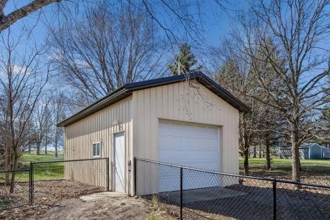 32185 Terry Road Avon MN 56310