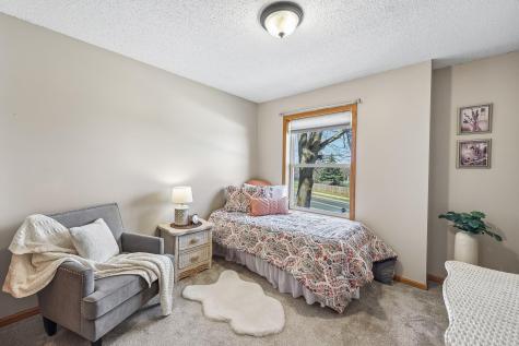 4275 Hanrehan Lake Boulevard Savage MN 55378