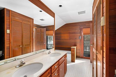 4437 Sunshine Lake Road Duluth MN 55803