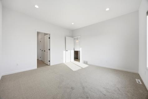 8438 61st Street S Horace ND 58047