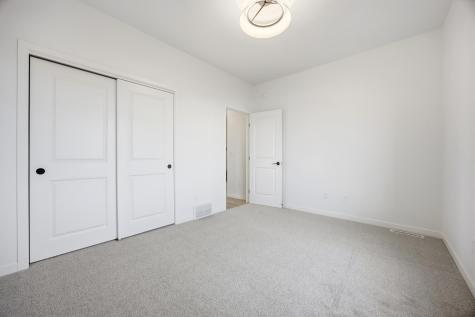 8438 61st Street S Horace ND 58047